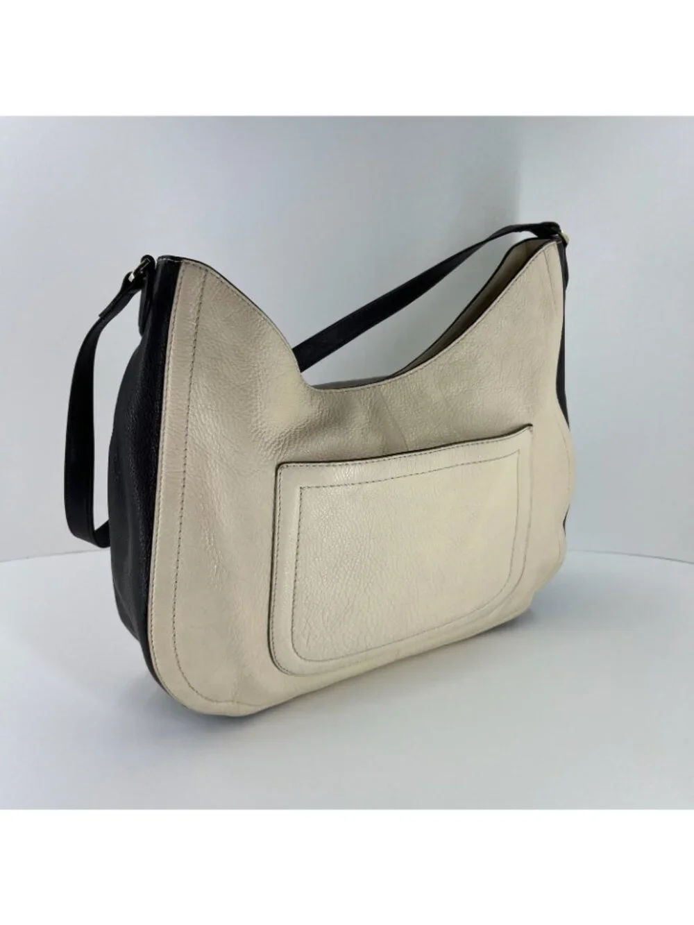 Tory Burch Sammy Hobo Shoulder Bag Womens Pebbled Leather Cream Black Colorblock